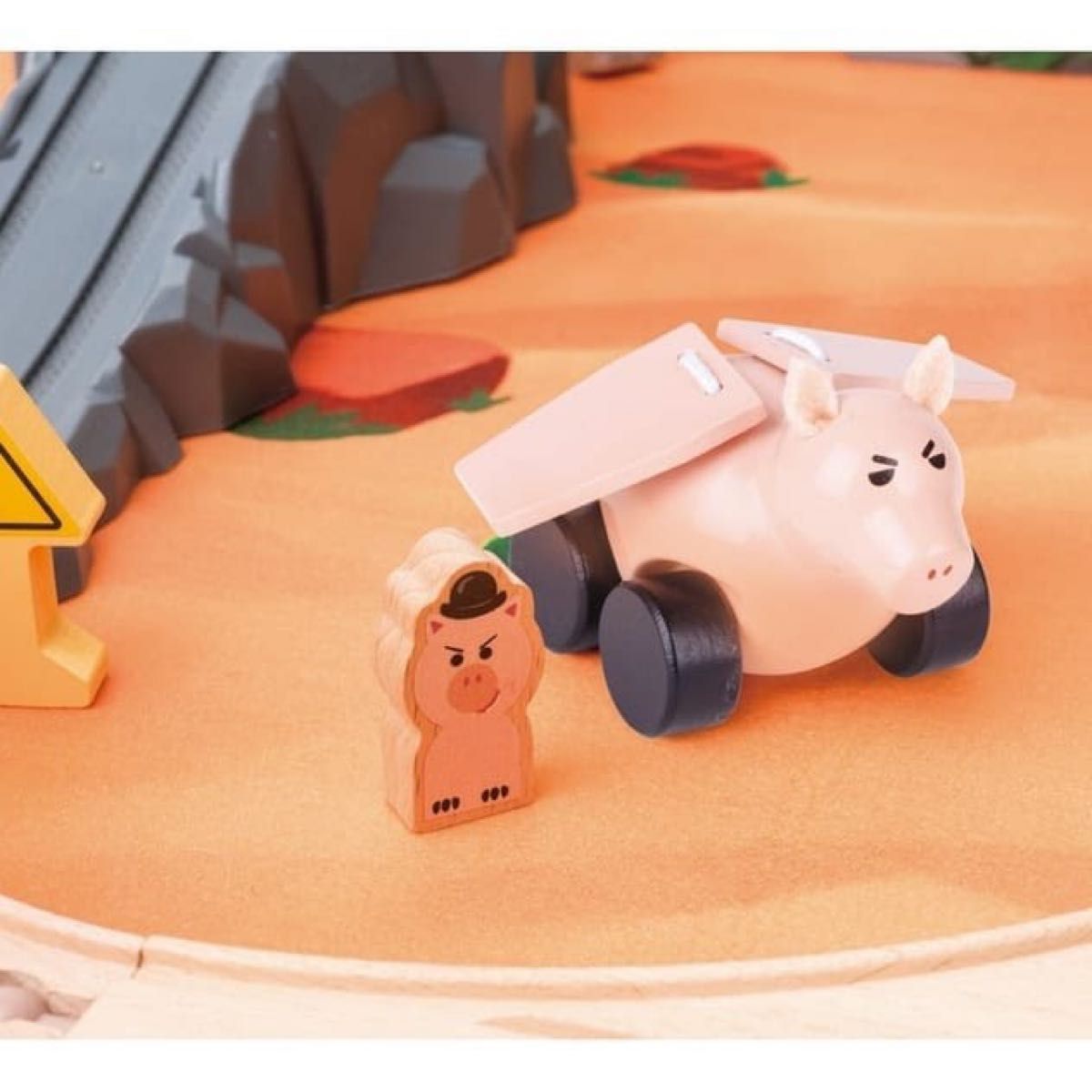 新品未開封☆トイストーリー　荒野のアドベンチャートレインセット　トイザらス　木製玩具シリーズ　ディズニー　電車　フィギュア