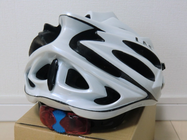 自転車用ヘルメット LAS SQUALO ホワイト 美品の画像4