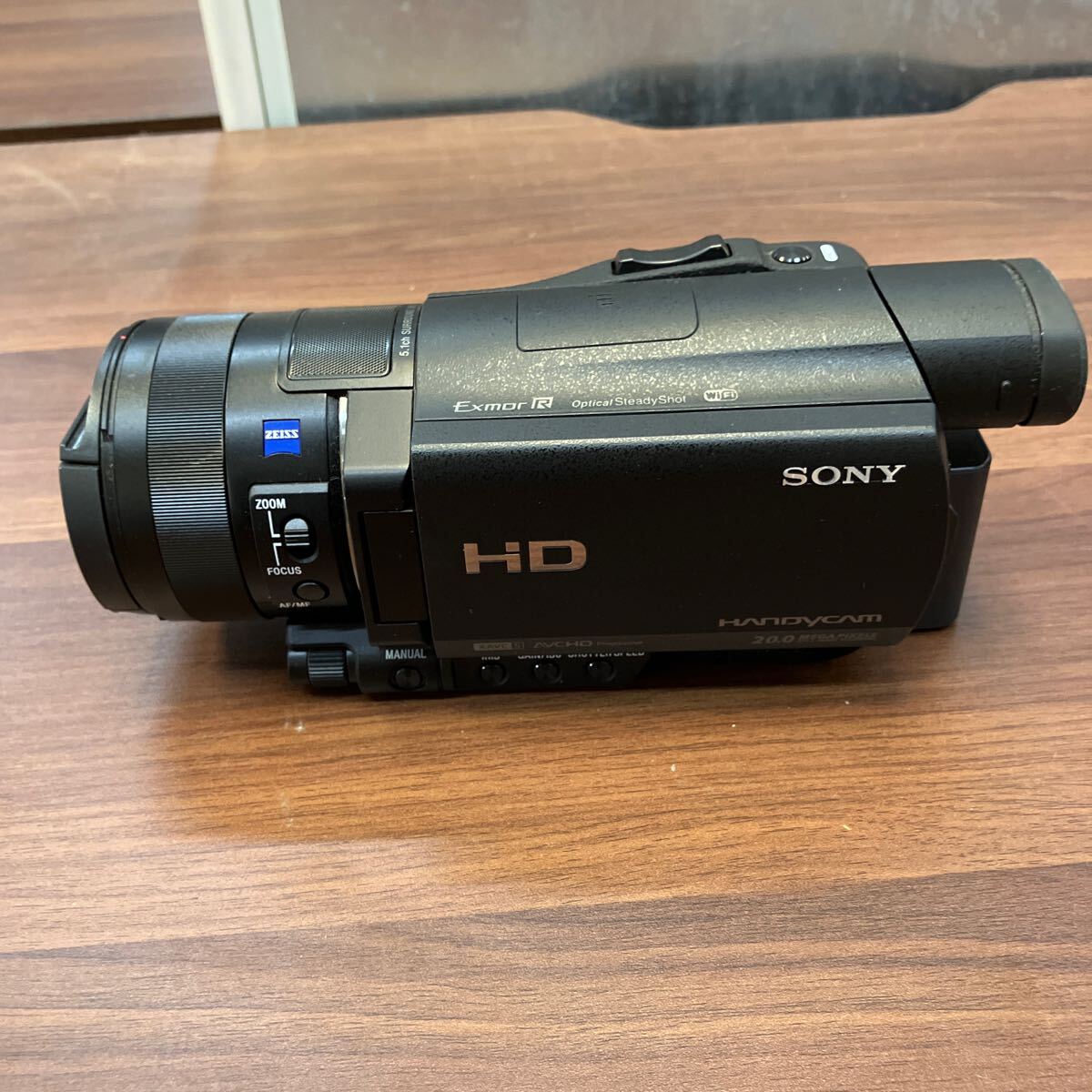 SONY Handycam HDR-CX900 デジタルビデオカメラ他 14年製 ソニー ハンディカム デジカメ カメラ 家電 デジタル 写真 カメラマン 撮影_画像3