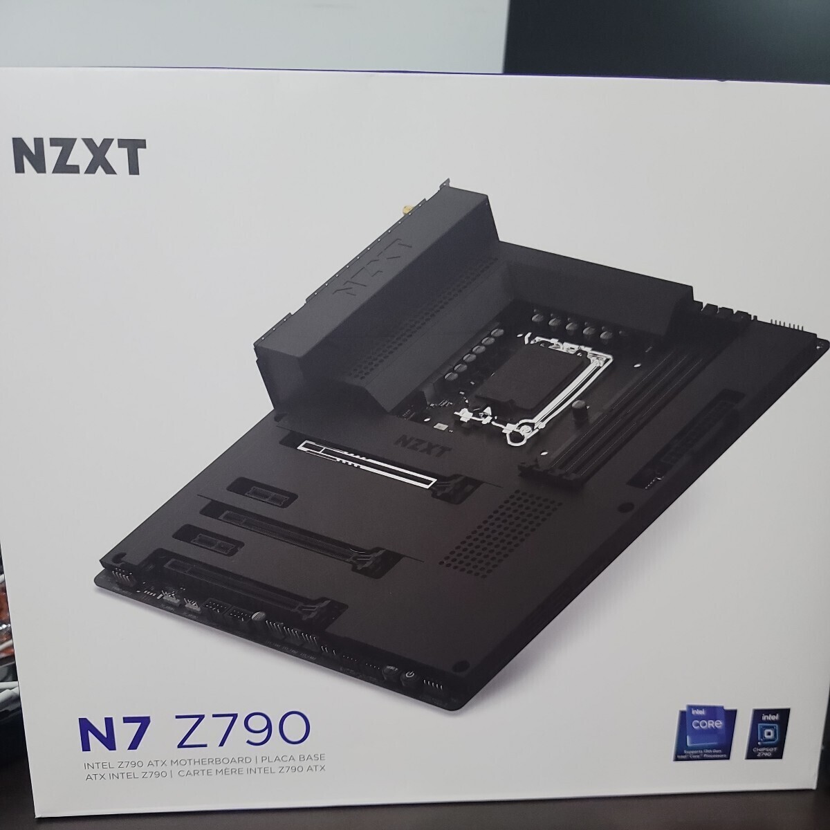 NZXT N7 Z790 ATXマザーボード Black Intel Z790チップセット搭載 N7-Z79XT-B1 MB5961開封無し_画像1