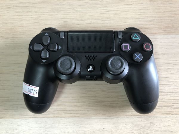 PS4 周辺機器 ワイヤレスコントローラー ジェット ブラック デュアルショック4 CUH-ZCT1J 純正品 【管理 18779】【B】_画像1