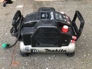 【ジャンク品】★マキタ(Makita) エアコンプレッサ(黒) (50/60Hz) AC462XLHB / IT3MF62O0W94の画像3