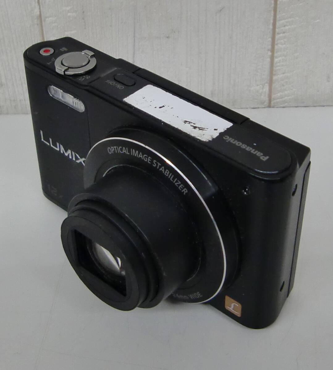 当時物 ＊レトロデジタルカメラ ＊PANASONIC LUMIX DMC-SZ10 ブラックボディ＊1：3.1-6.3 ASPH 24mm WIDE ＊電池室のフタなし ジャンク品_画像2