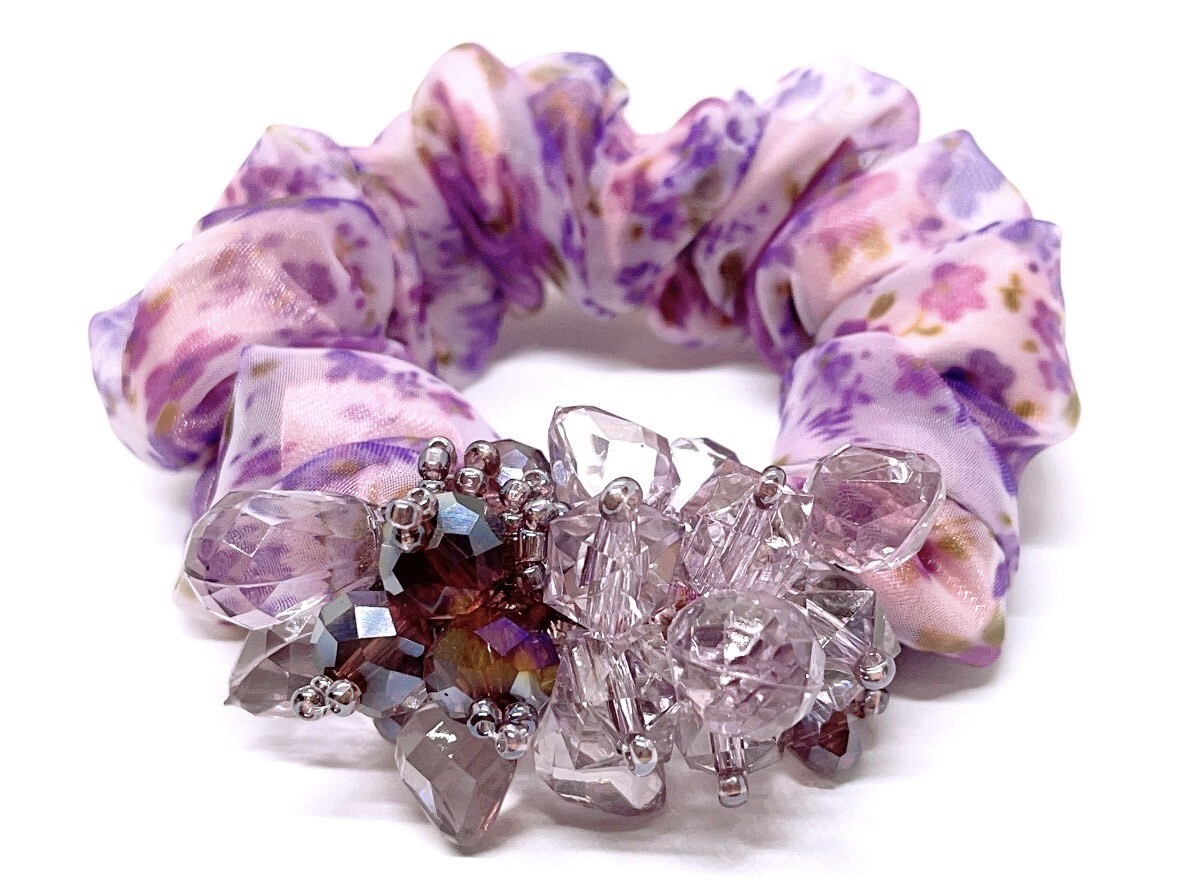 1 jpy ~. postage 120 jpy! including in a package OK! reservation 2 week.(*^^*.* hand made *. flower beads design * flower elastic *M302*