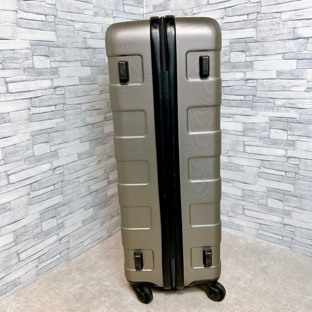 無印良品 MUJI ハードキャリーケース 60L シボ加工 希少モデル 無印良品 MUJI ハードキャリーケース 60L シボ加工 希少モデル