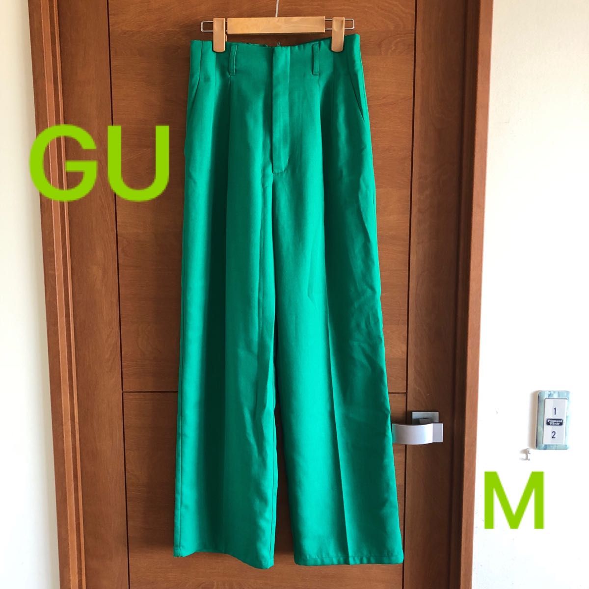 GU パンツ　M グリーン　 ボトムス ウエストゴム