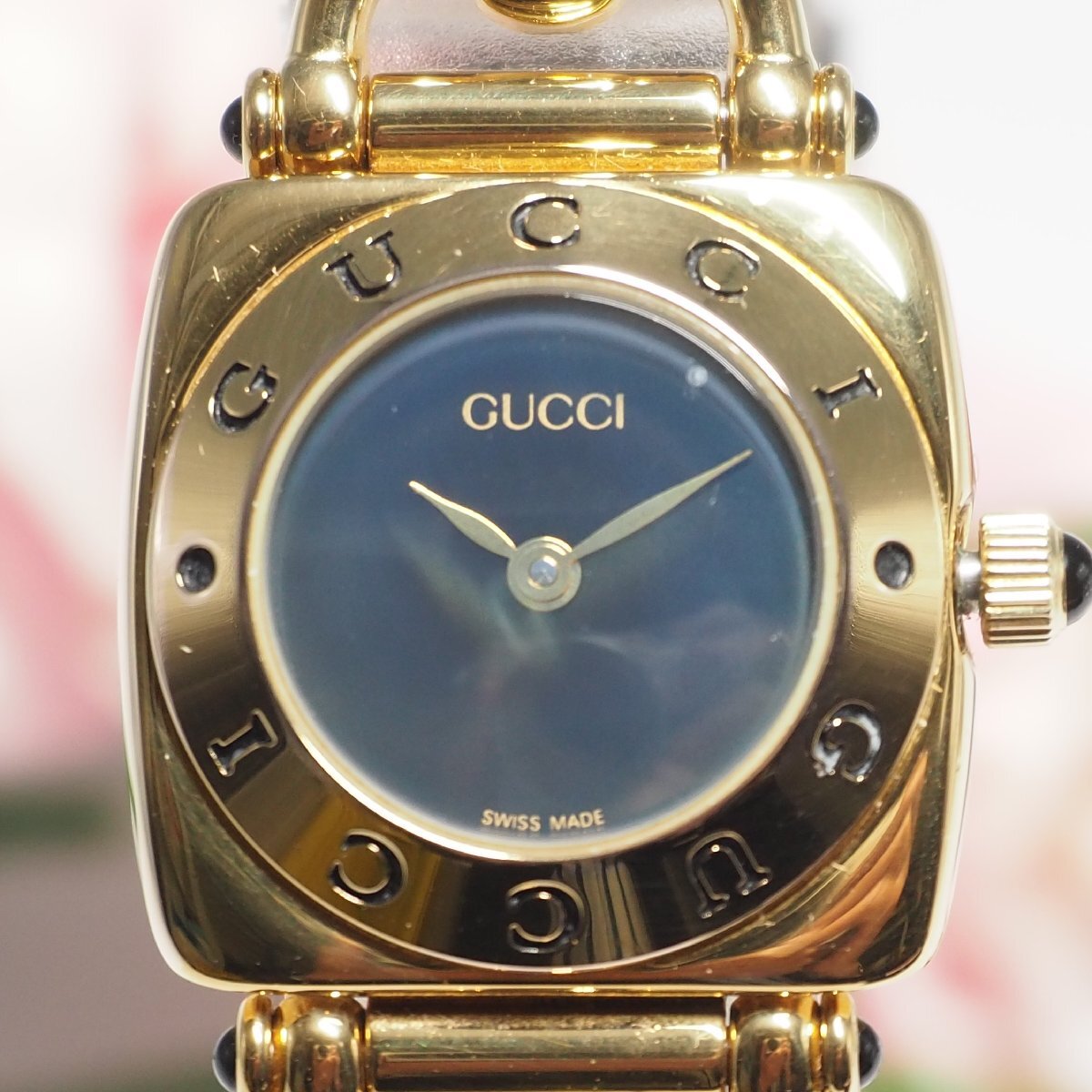 グッチ GUCCI ホースビット 革ベルト ゴールド レディース 腕時計 C433 中古の画像3