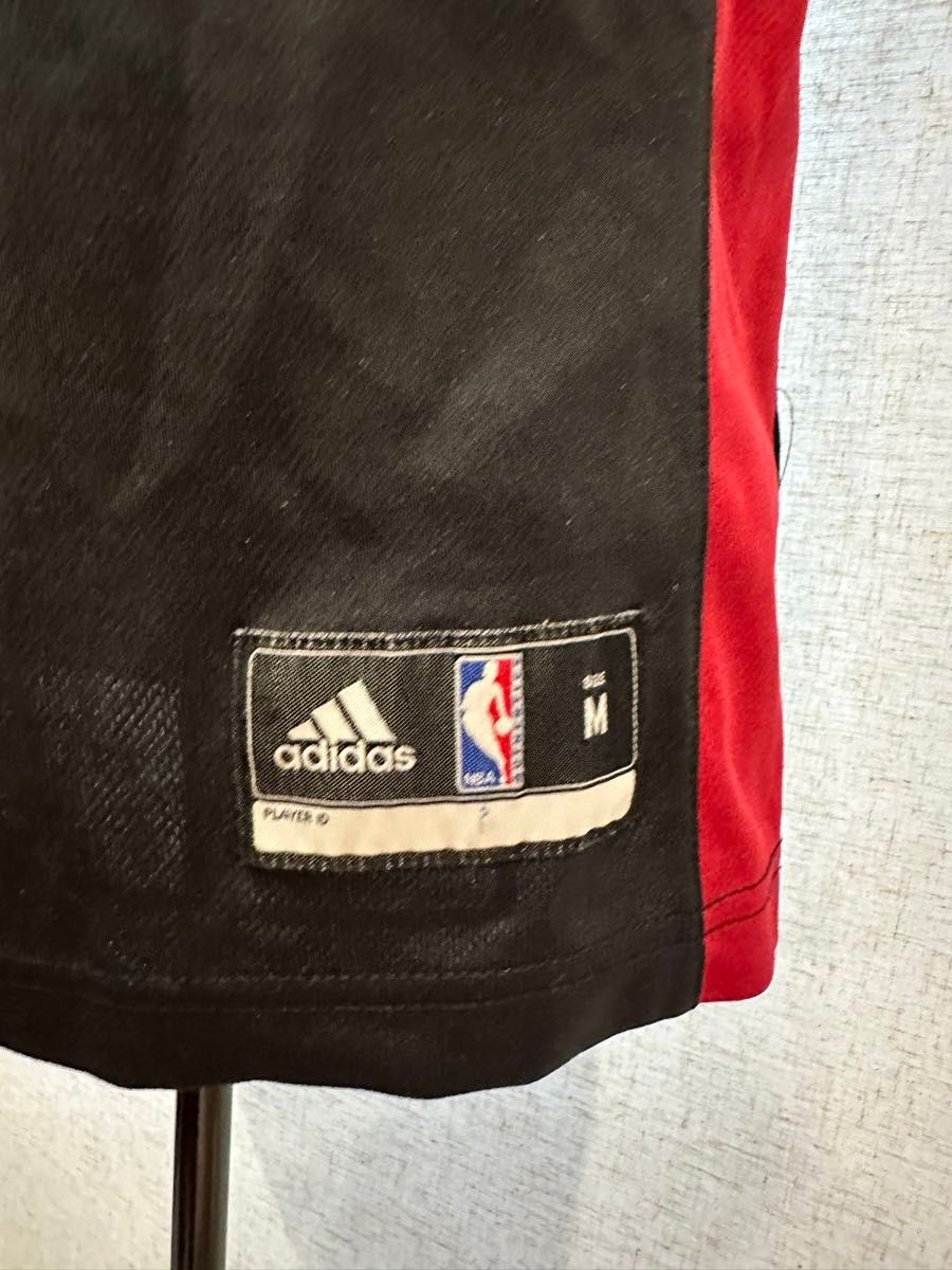 ユニフォーム NBA adidas マイアミ　ヒート　ユニフォーム バスケ　Mサイズ