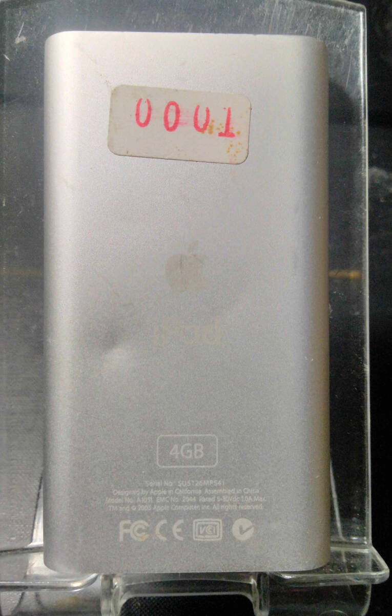 iPod mini 第2世代 4GB(CF) 銀 電池レベル●●●●●● 動作確認済 返品可 #0001_軽い凹みあり