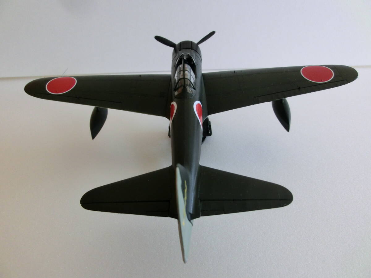【完成品】タミヤ 1/48 傑作機シリーズ No.17 日本海軍 二式水上戦闘機 A6M2-N プラモ_画像6
