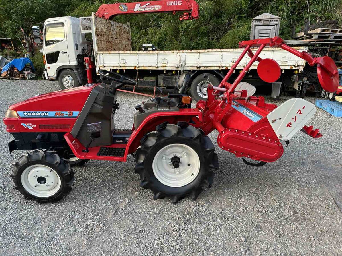 ヤンマー YANMAR Ke−３ トラクター 耕うん幅1200mm 4駆 4WD ディーゼル 856時間 13馬力 動作確認済み　_画像4