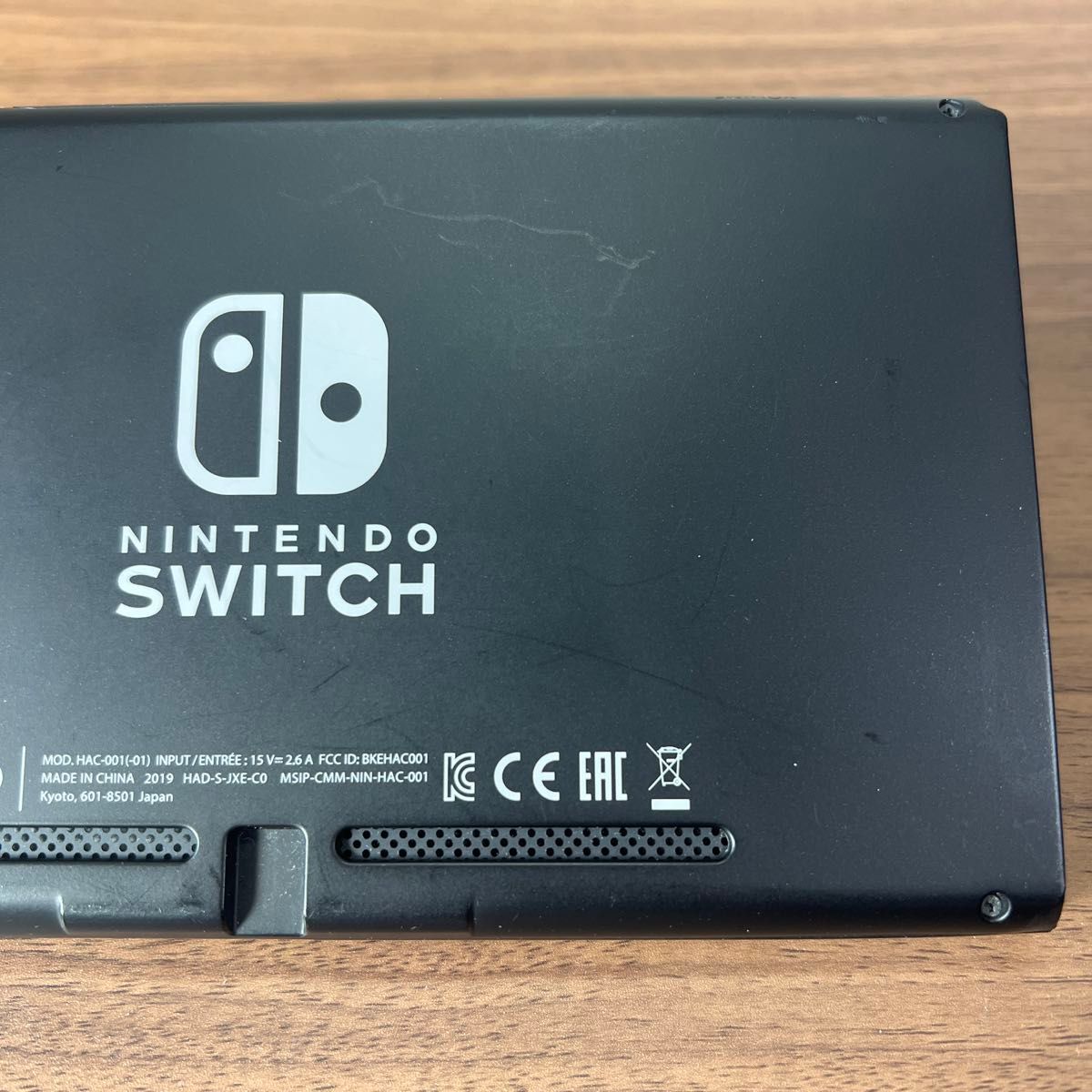 ★画面良好・動作確認済★ Nintendo Switch HAD バッテリー強化型 2019年製 ジョイコン無し