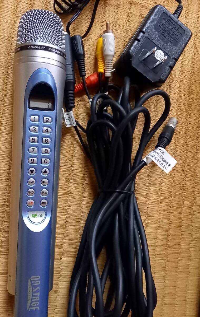 パーソナルカラオケ オンステージ(Z-PK3)600曲内蔵 ペアマイク パーソナルカラオケ オンステージ(Z-PK3)600曲内蔵 ペアマイク