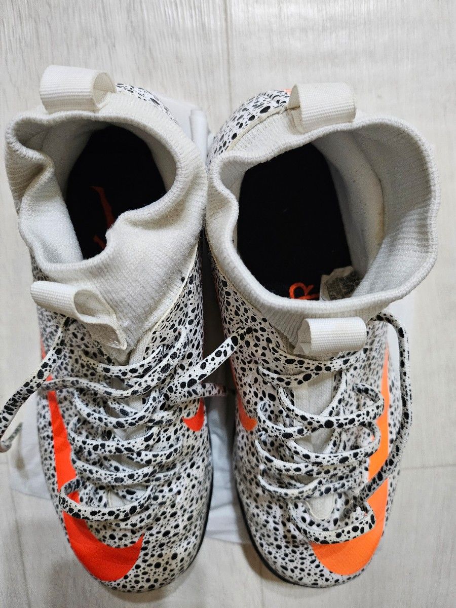 NIKE サッカースパイク 2足セット|Yahoo!フリマ(旧PayPayフリマ) NIKE サッカースパイク 2足セット|Yahoo!フリマ(旧PayPayフリマ)