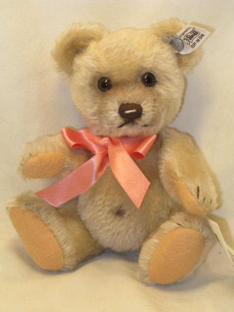 シュタイフ/Steiff☆2013年Fes500体限定☆「生誕60周年記念 シュタイフ/Steiff☆2013年Fes500体限定☆「生誕60周年記念