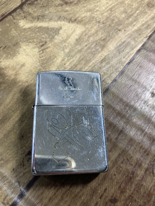 U4a ZIPPO ジッポー ポールスミス シルバーカラー 中古現状品 着火未確認 喫煙グッズ コレクション MADE IN USA_画像1