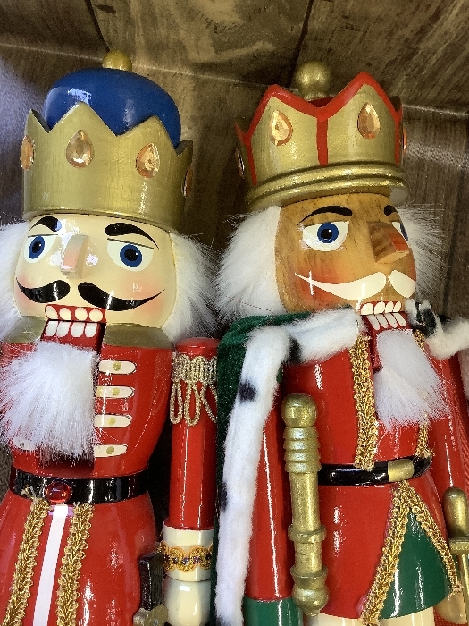 P3b ナッツクラッカー NUTCRACKER 15” HAND PAINTED WOODEN くるみ割り人形 木製 箱あり_画像5