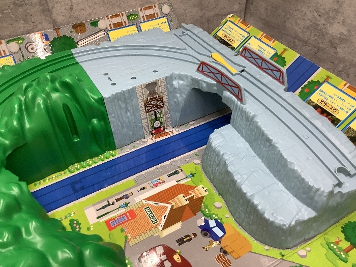 R3a 機関車トーマス おもちゃ ミニカー SODOR コース 現状品_画像6