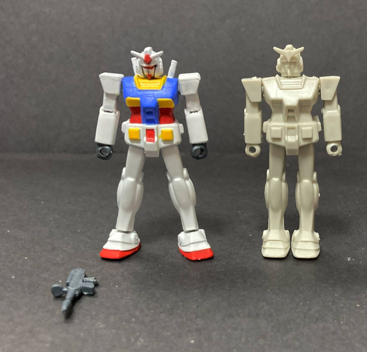 1/300 森永チョコスナック RX-78-2 ガンダム 塗装 完成品 旧 1/300 森永チョコスナック RX-78-2 ガンダム 塗装 完成品 旧