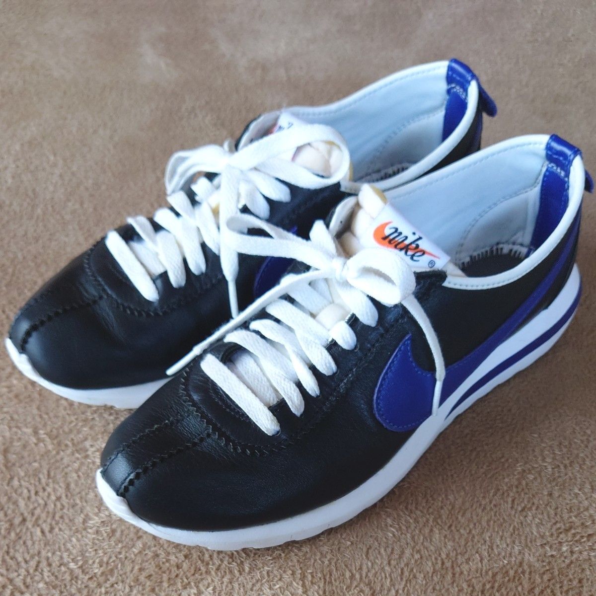 NIKE ローシ コルテッツ nm レザー 26 5cm インソール布地剥がれ NIKE ローシ コルテッツ nm レザー 26 5cm インソール布地剥がれ