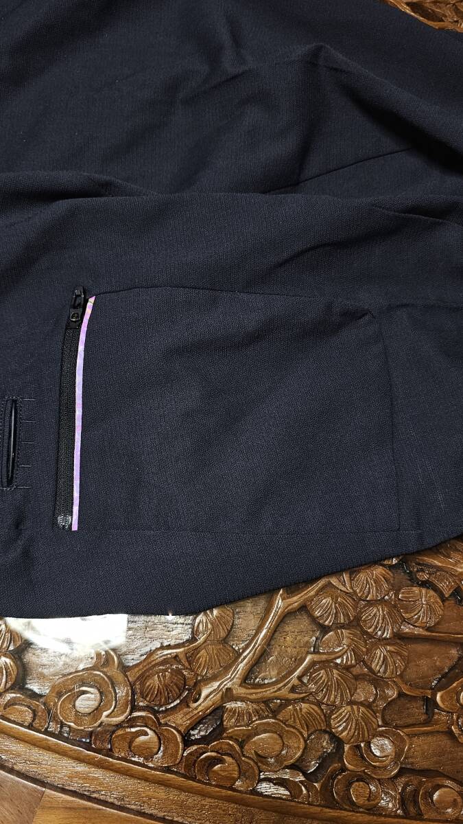 OAKLEY オークリー ブラック織柄調パンツ 美品です サイズ３４     の画像4