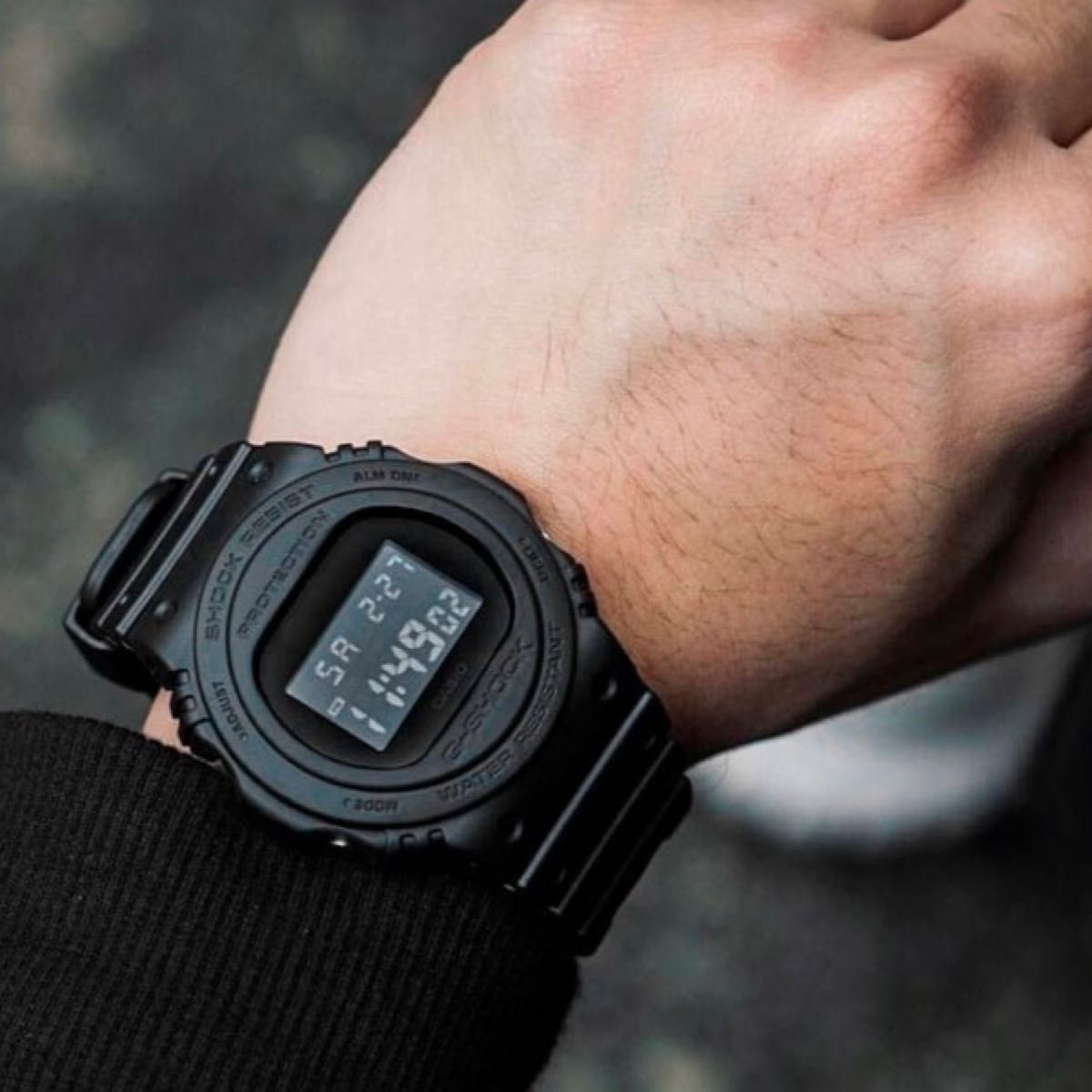 カシオ　デジタル腕時計G-SHOCK  新品　35周年記念モデル　オールブラック