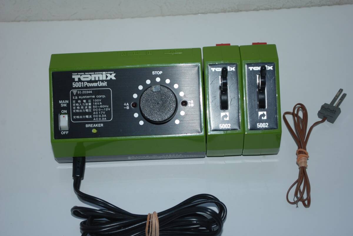 完動品 TOMIX 5001 パワーユニット＋5002 ポイントコントロール2台_画像1