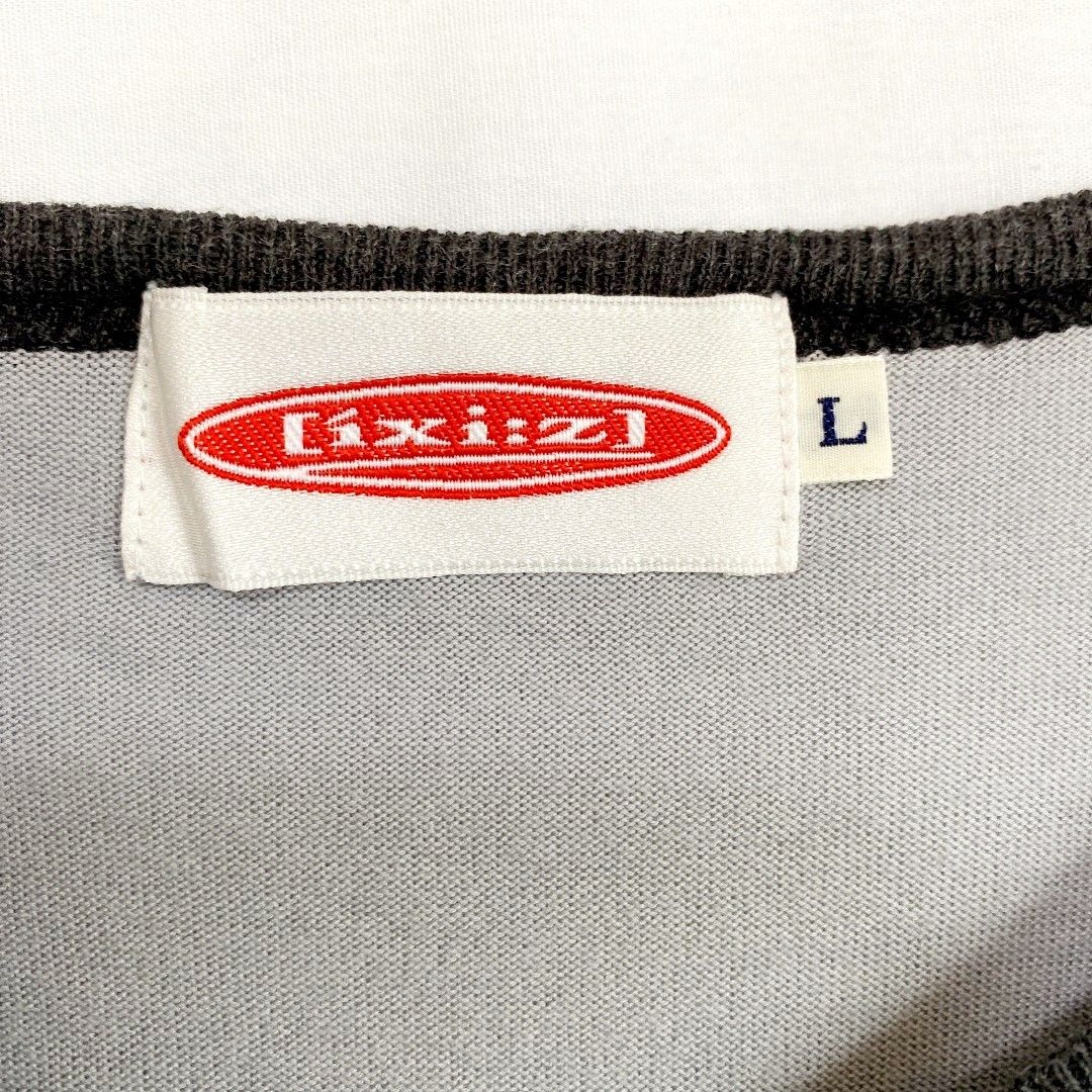 ixi:z　イクシーズ　 半袖Tシャツ　Vネック　 プリント