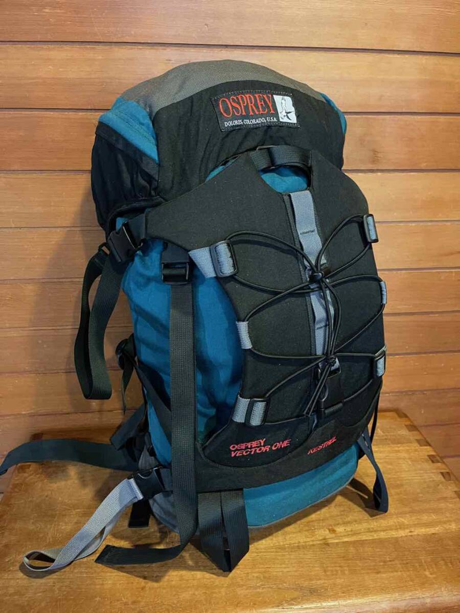 美品！オスプレー ケストレル バックパック OSPREY キャンプ 登山 トレッキング スキー バックカントリー 自転車 バイクツーリング 旅行に_画像1