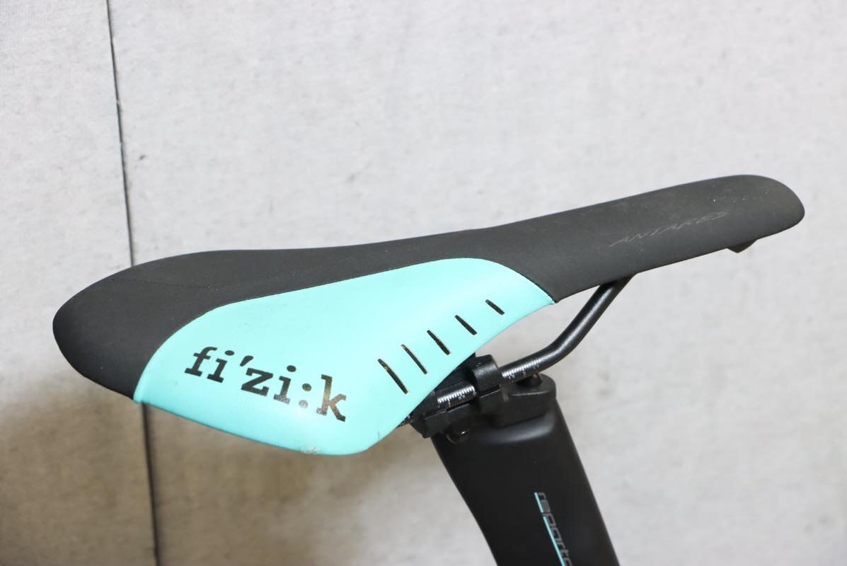 ■Bianchi ビアンキ OLTRE XR3 DISC フルカーボン SHIMANO 105 R7020 2X11S サイズ530 2021年モデル 美品_画像8