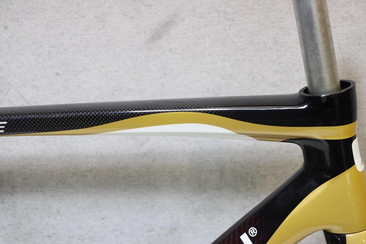 Yahoo!オークション - GARNEAU ガノー LGS-RSE カーボンフレーム Yahoo!オークション - GARNEAU ガノー LGS-RSE カーボンフレーム