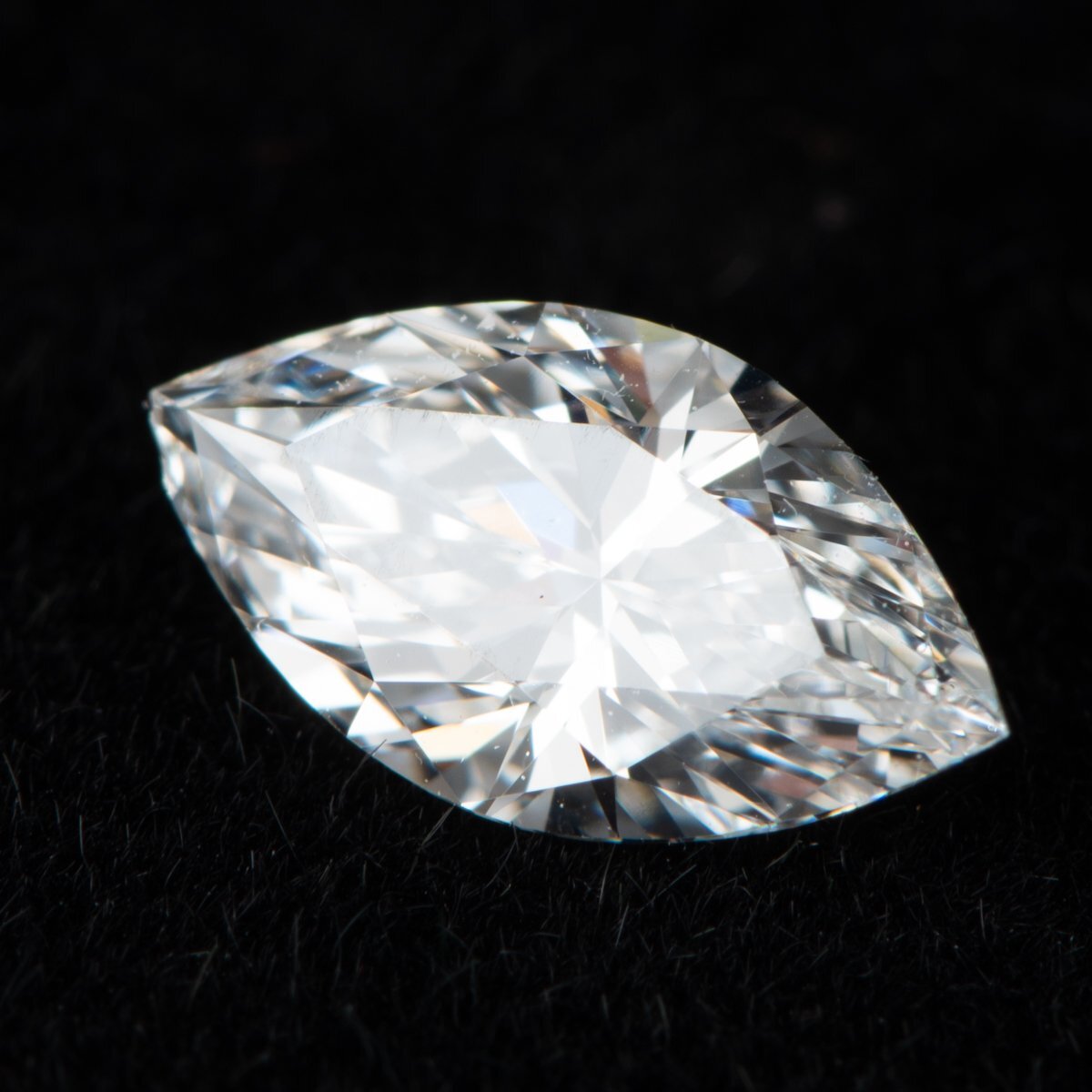 0.5ct 中宝研ソーティング付き0.517ct マーキースカット　ダイヤモンド ルース Fカラー SI1 CGL 天然ダイヤモンド_画像3