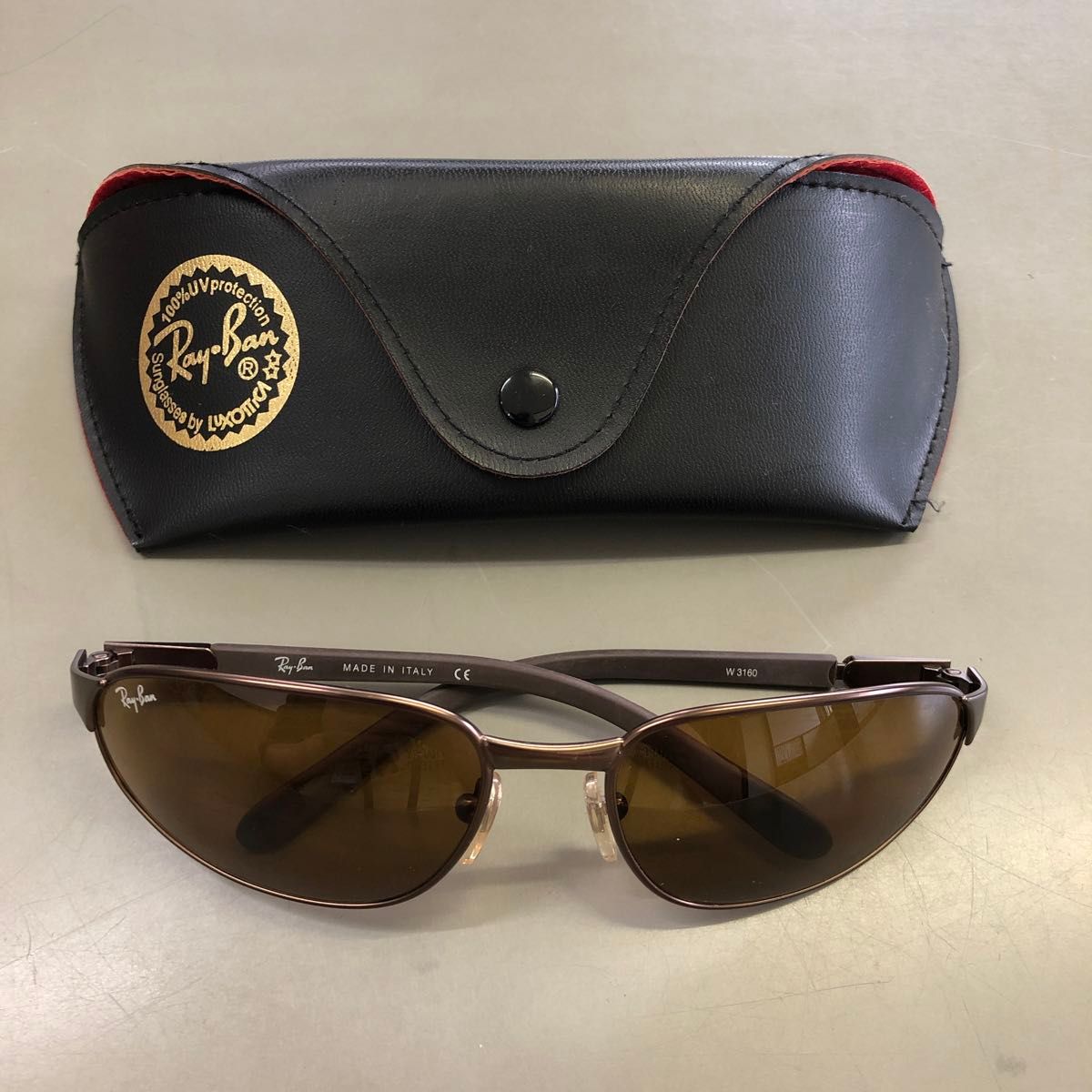 影千代 Ray-Ban サングラス ケース付き RayBan サングラス〔美品〕レディース W3160 ケース付き