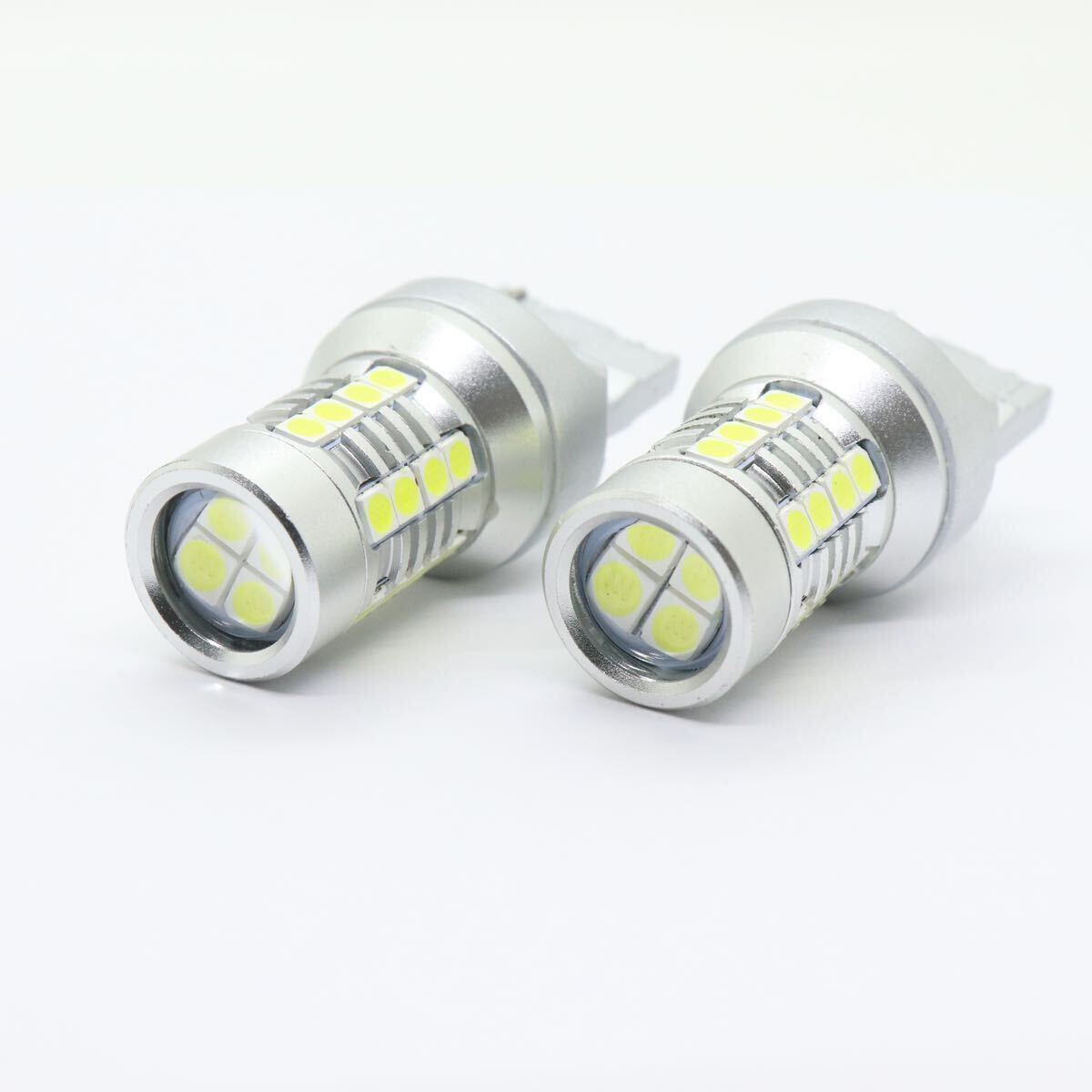 【送料無料】4000lm ヘッドライト級 超爆光 驚異 T20 LED バックランプ キャンセラー内蔵 6500K 純白 New 3030チップ 28発 無極性 2個入_画像8