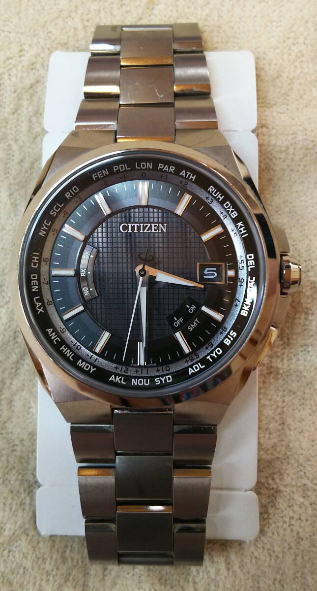 【CITIZEN CB0120-55E アテッサ 電波ソーラー チタン ダイレクトフライト H145】_画像1