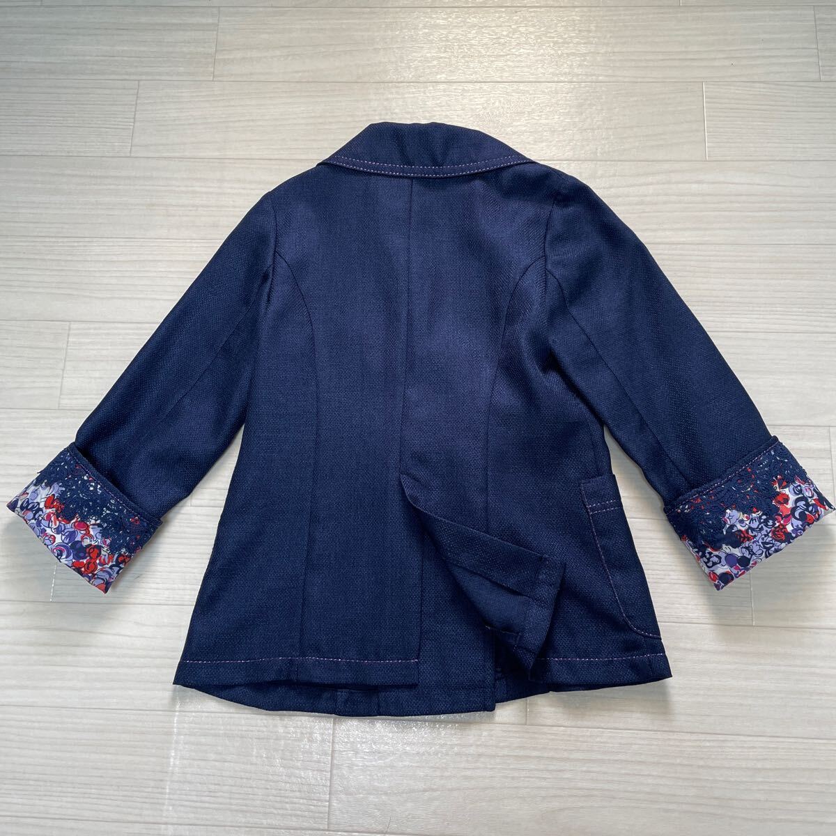 ANNA SUI mini アナスイミニ フォーマル ジャケット ワッペン 濃紺 入学式 卒園式 式典 サイズ130 美品_画像9