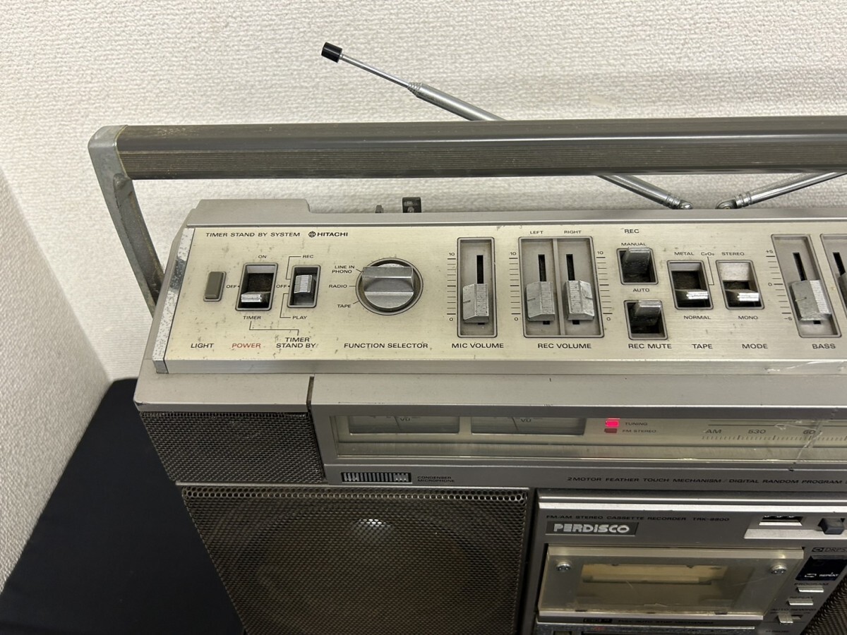 A3 HITACHI 日立 TRK-8800 ラジカセ カセットデッキ オーディオ機器 通電確認済み 音出しOK 昭和レトロ 現状品の画像3
