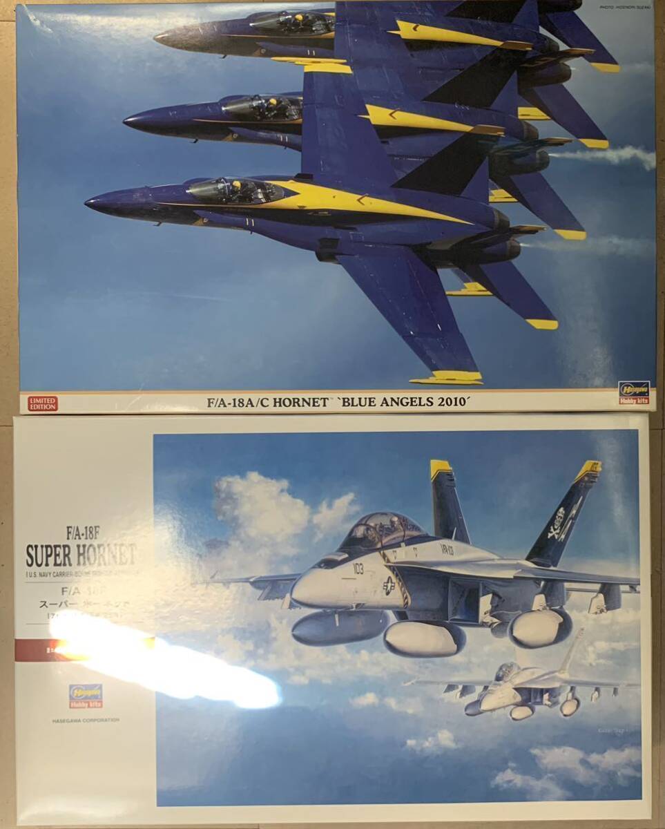 未組立　ハセガワ プラモデル　1/48　F18 F/A-18A/C ホーネット ブルーエンジェルス2010　F/A-18F スーパーホーネット　限定品　戦闘機_画像1