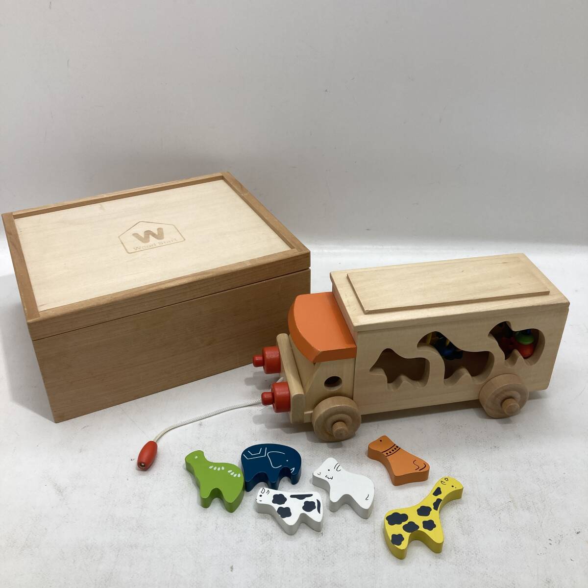[1 jpy ~] for infant toy set sale animal beads bus type . puzzle loading tree wooden [ secondhand goods ]