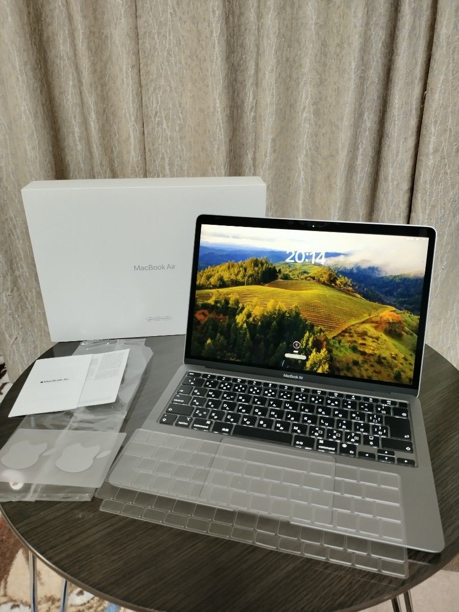 【充放電回数2回】MacBook Air M1、2020モデル