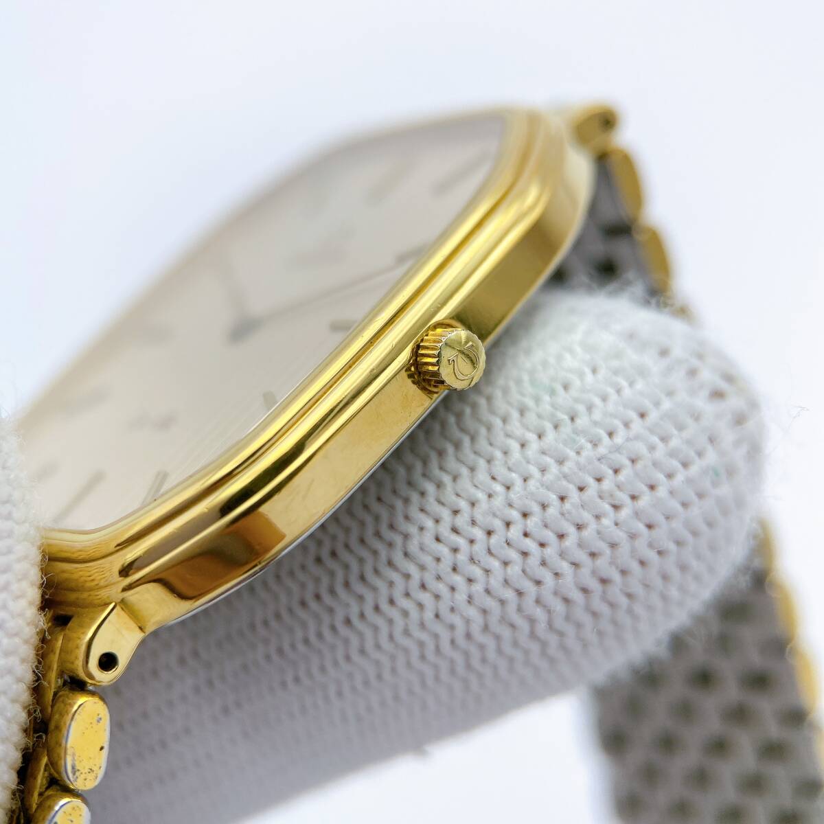 激レア オメガ OMEGA デビル DEVILLE メンズ 腕時計 クオーツ QZ ゴールド ストライプ オクタゴン 純正ベルト 1377 電池切れ ジャンクの画像3