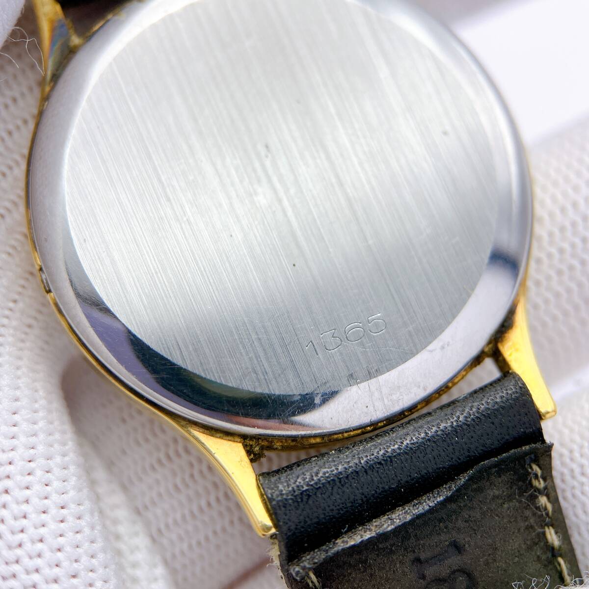 激レア オメガ OMEGA デビル DEVILLE メンズ 腕時計 クオーツ QZ ダークブラウン文字盤 ラウンド プッシュリューズ 1365 電池切れ ジャンクの画像7