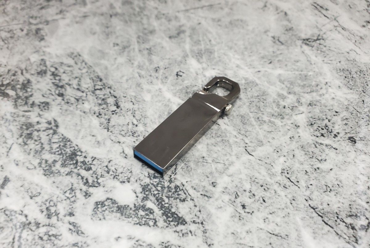 ブラック★キーホルダー 2TB (2000GB)USBメモリ