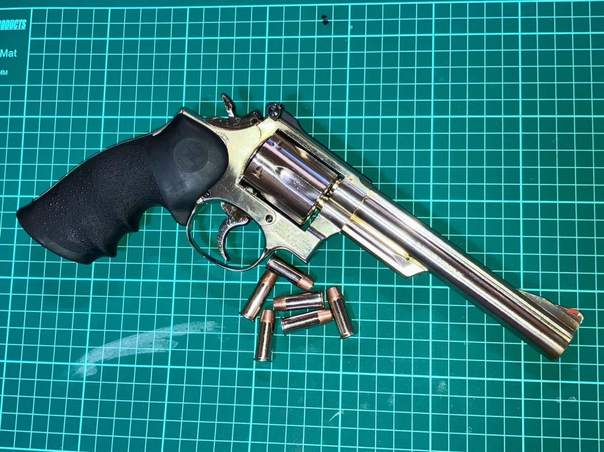 コクサイ　S&W M19 コンバットマグナム 6インチ 未発火　完動品　ホーグモノグリップ付き_画像2