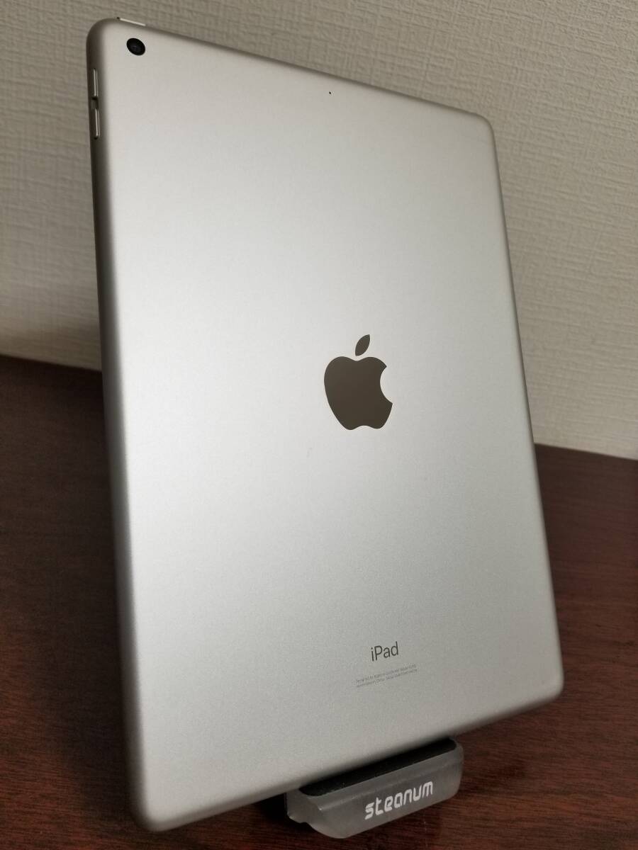 720 未使用に近い・超美品 iPad 2019 第7世代 10.2inch A10◆3GB◆32GB Silver バッテリー100％ 充電14回 A2197 2019年モデル MW752 J/A_画像5