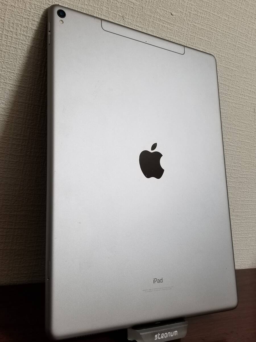 738 未使用に近い・良品 iPad pro 12.9 第2世代 A10◆64GB Space Gray バッテリー100％ 充電13回 A1671 【Apple・タブレット】_画像4