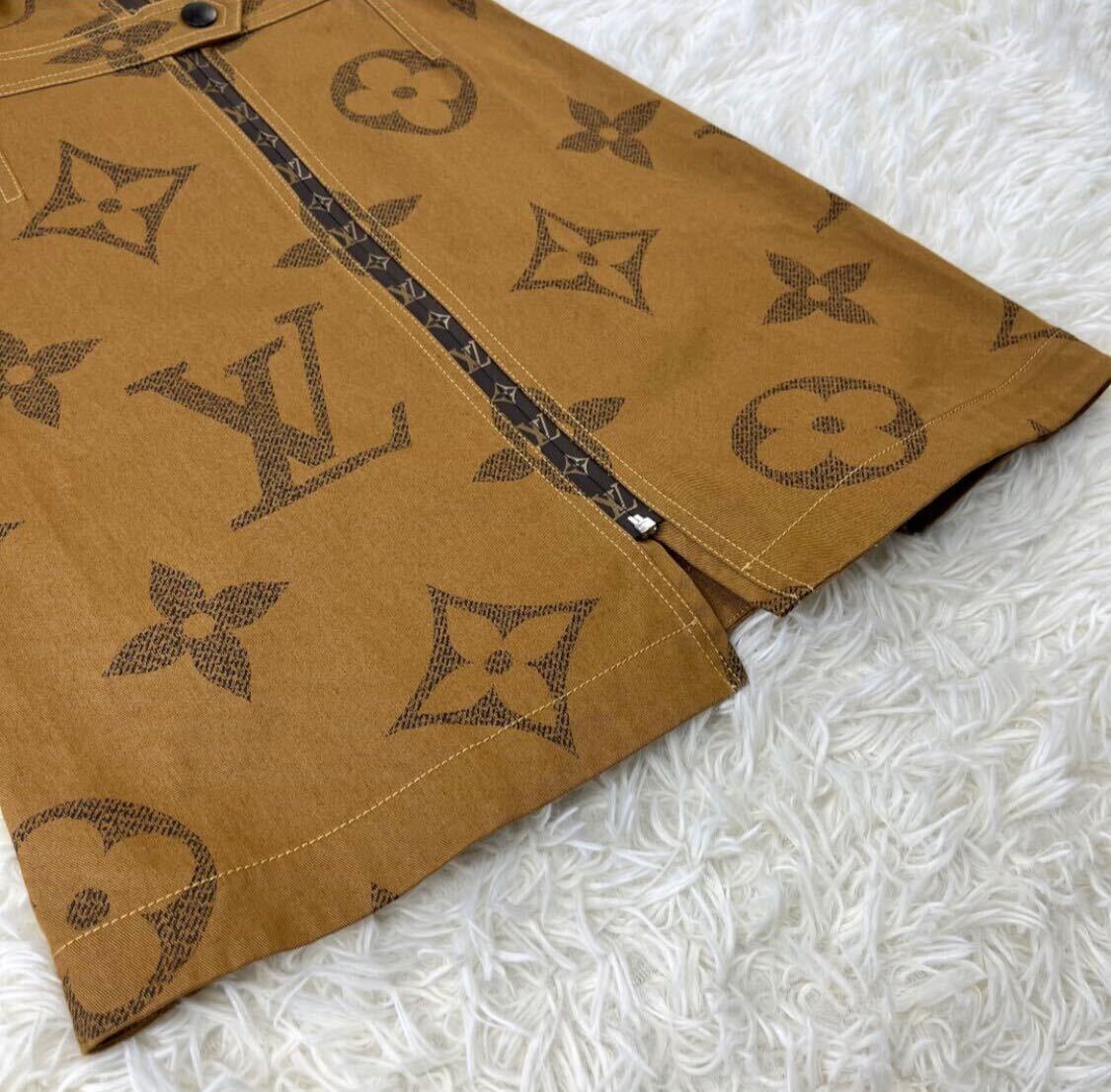 【超超希少】即完売品　超品薄　LOUIS VUITTON ルイヴィトン　モノグラムジャイアントロゴワンピース 膝丈　ノースリーブ_画像6