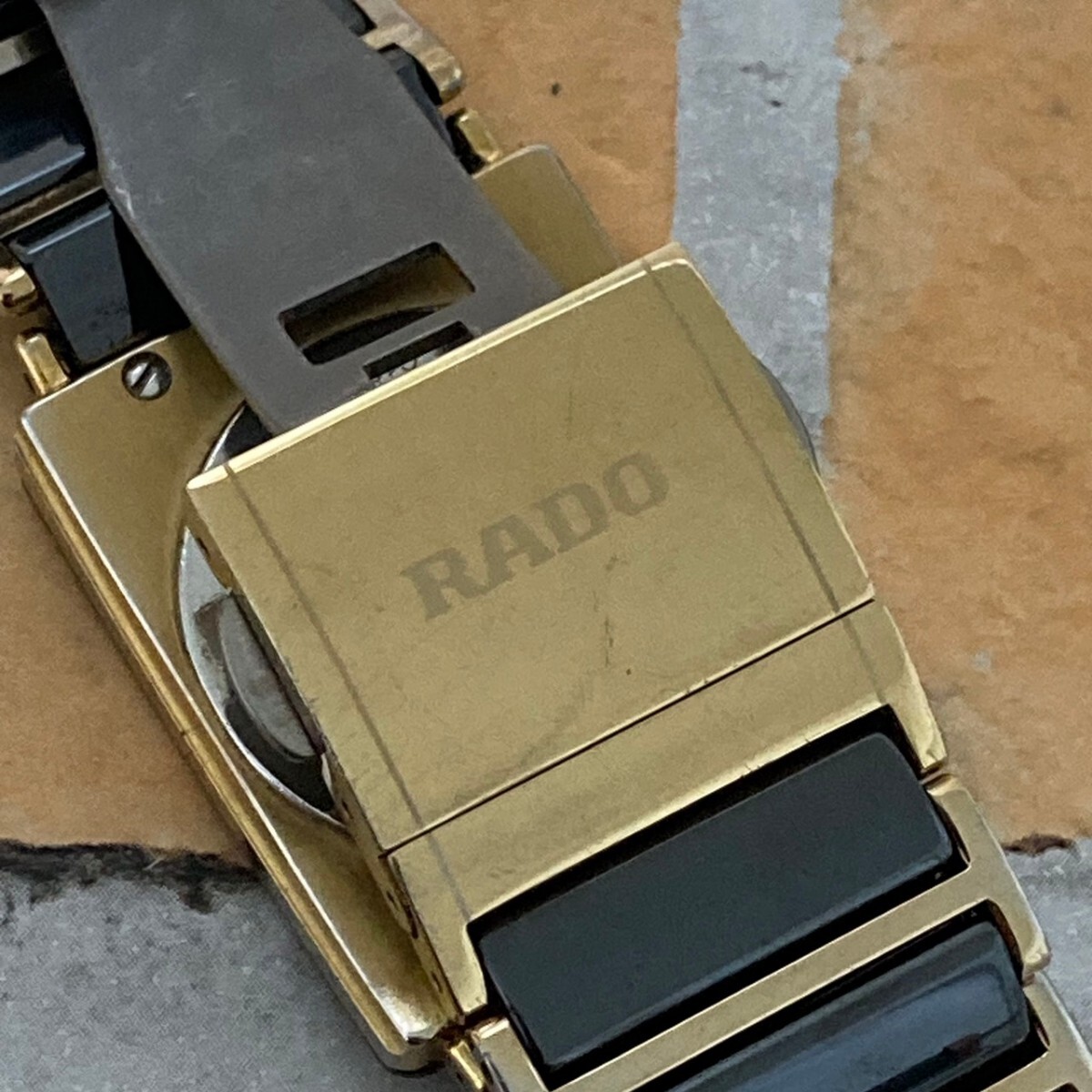 ◆稼働品◆人気◆ RADO ラドー ダイヤスター DIASTAR 160.0281.3N セラミック クォーツ 腕時計_画像3