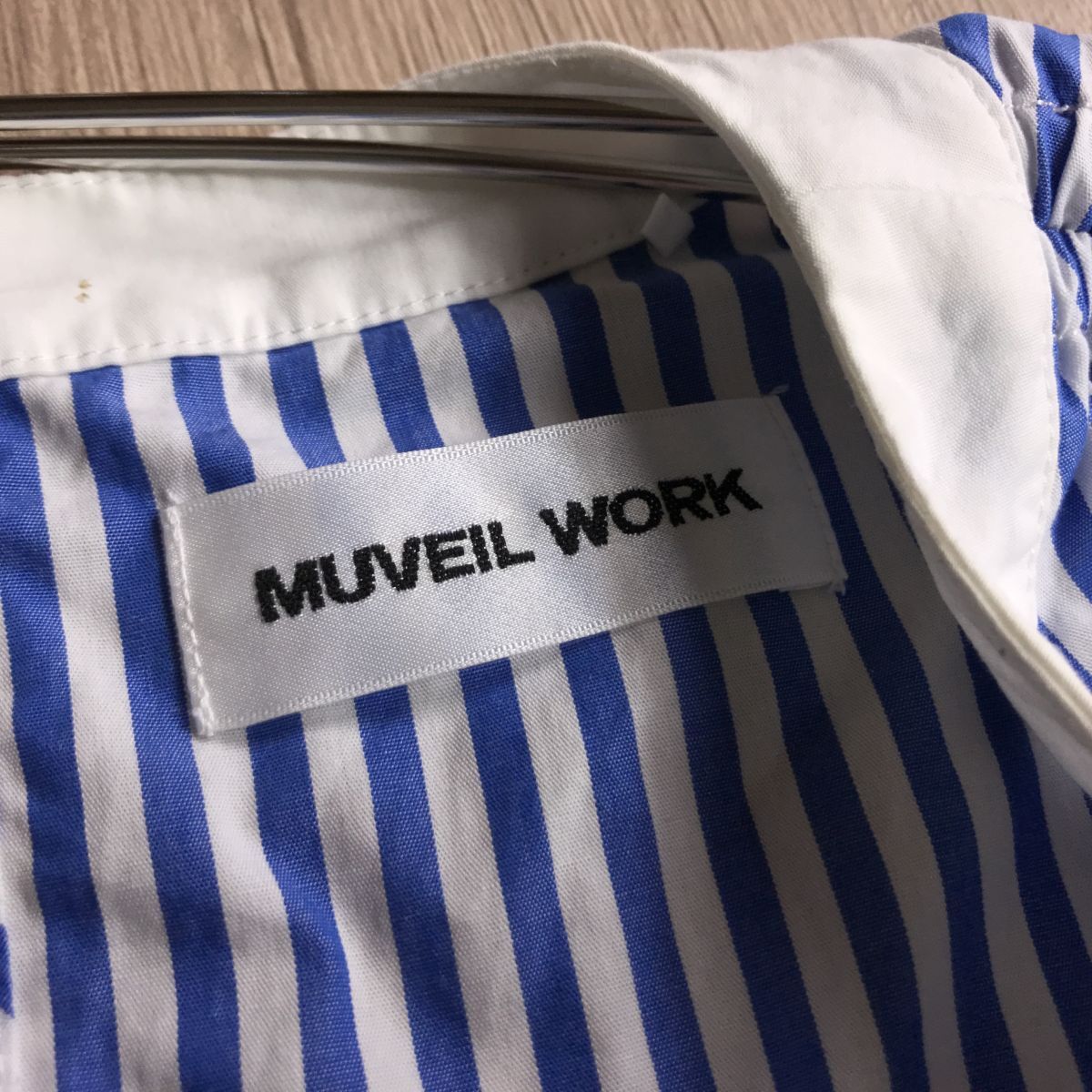 100円スタート○ MUVEIL WORK おしゃれデザイン ブルーストライプ ブラウス バイカラーの画像4