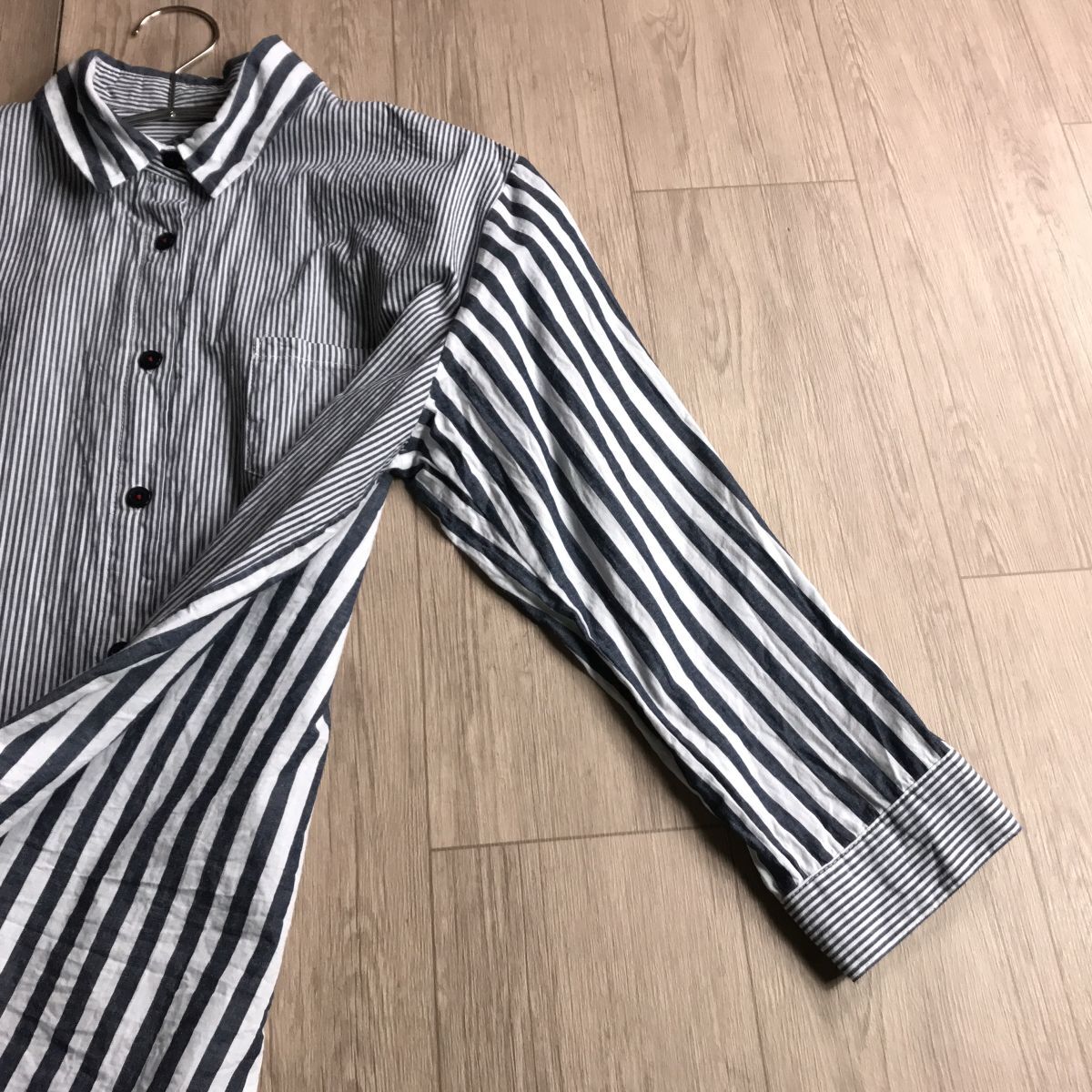 100 jpy start! noa-ge Noah -ju Ichinomiya fiber stylish design switch stripe blouse width easy body type cover 